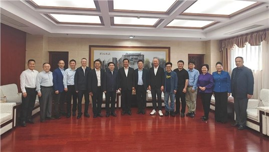 何报翔率民革中央调研组赴湖南调研，推动民营经济促进法更好落地见效  我司董事长刘黎明参会